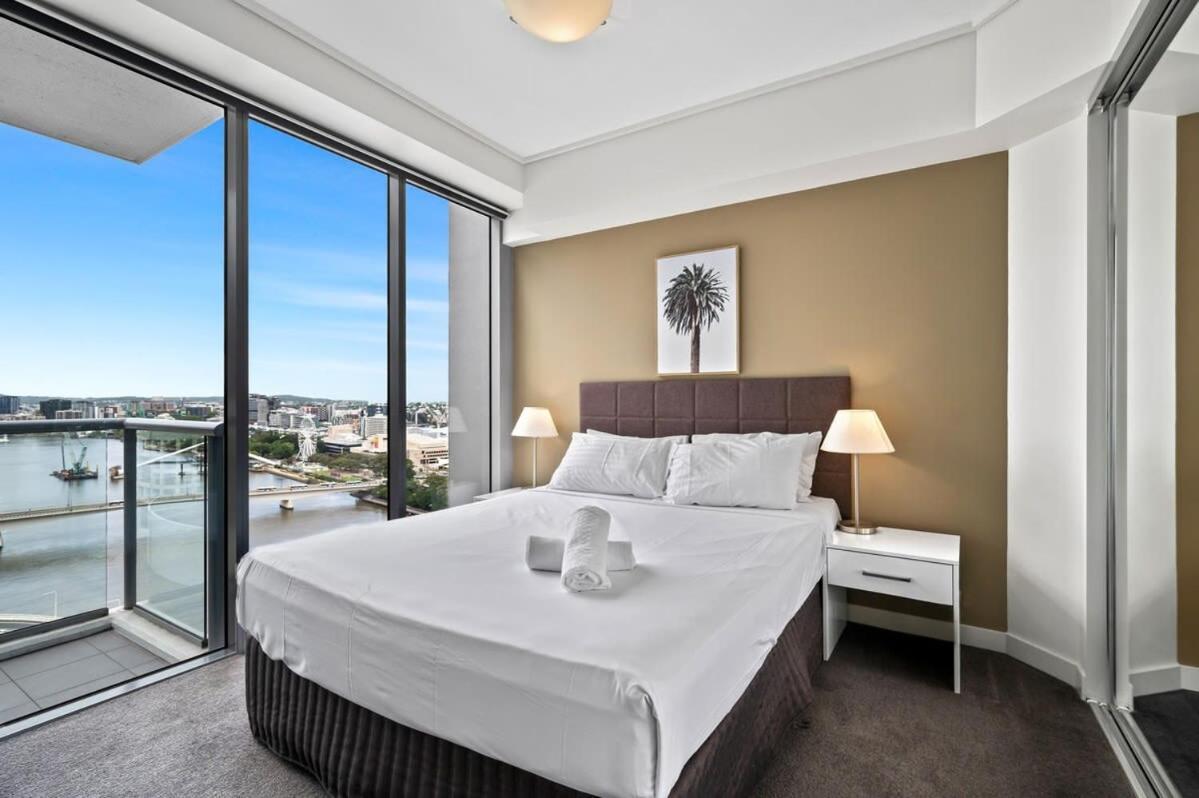 City Living - Brisbane River-View 2 Bedroom Apt 외부 사진